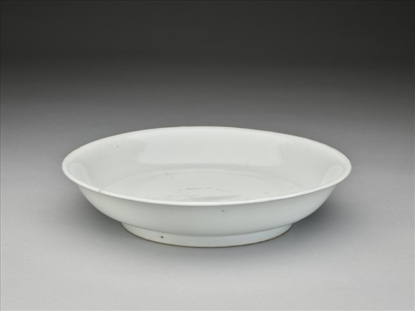 甜白釉盤