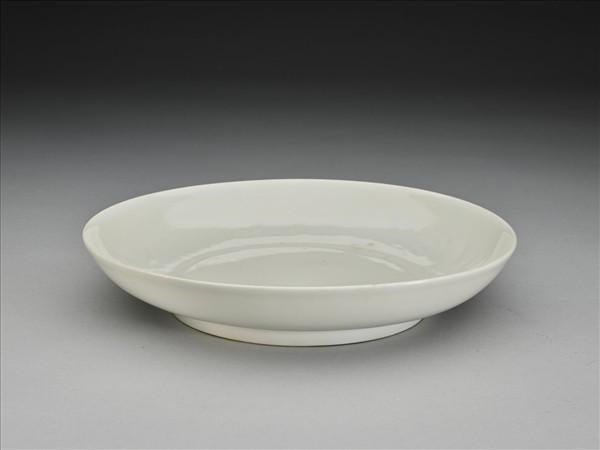 甜白釉盤