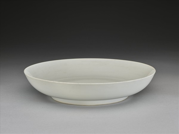 甜白釉盤