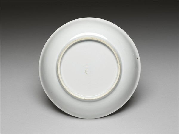甜白釉盤
