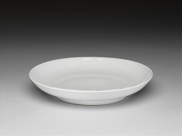 甜白釉盤