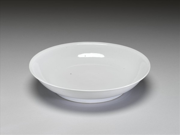 甜白釉盤