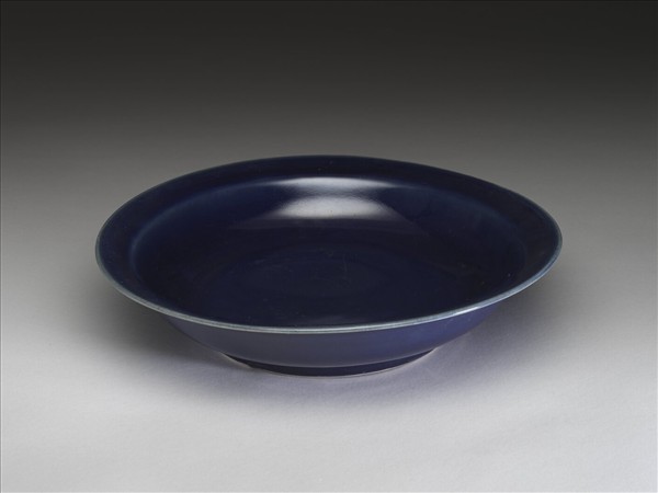 霽青釉盤