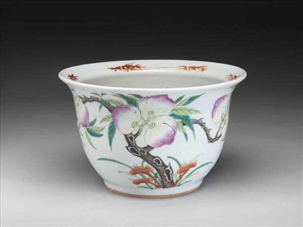 粉彩桃芝紋花盆