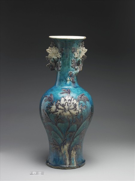 琺華花卉紋瓶