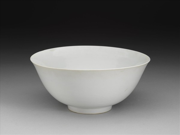 甜白釉碗