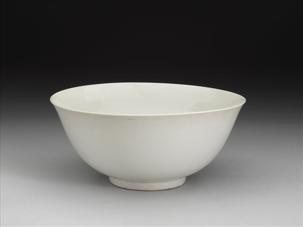 甜白釉碗
