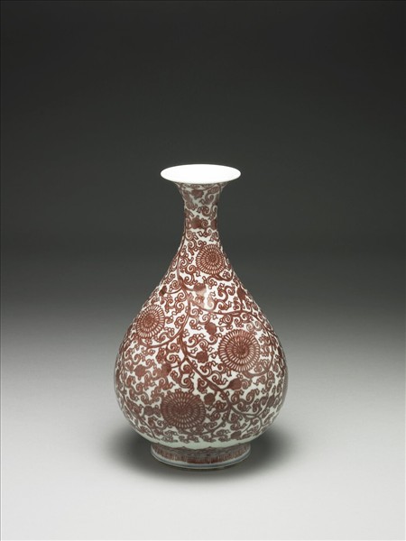 釉裡紅菊花紋瓶