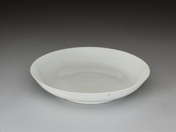 白瓷盤