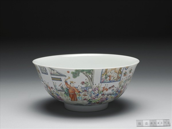 景德鎮窯 粉彩百子大碗