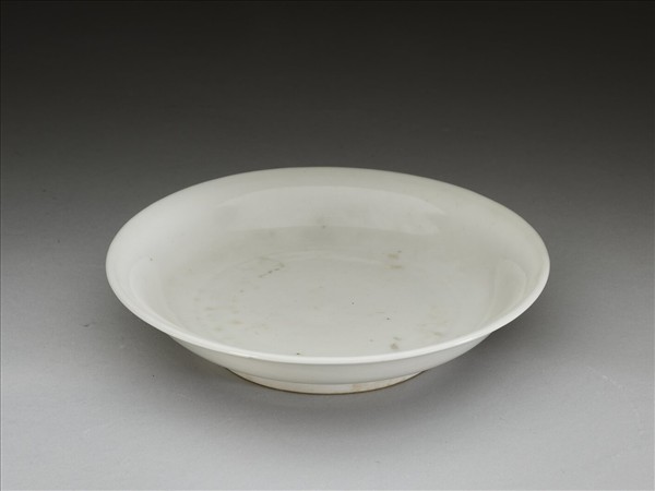 甜白釉碟