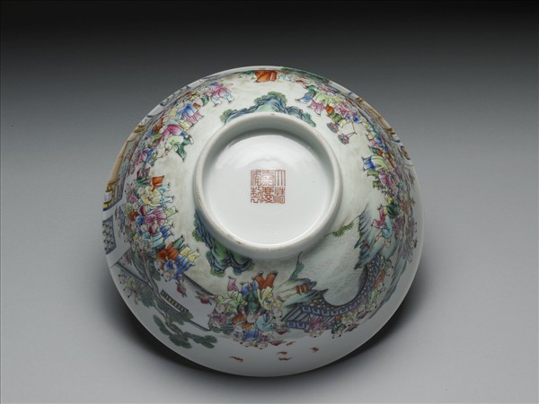 景德鎮窯 粉彩百子大碗