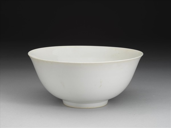 甜白釉碗