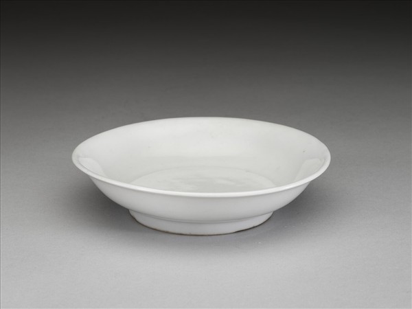 甜白釉碟