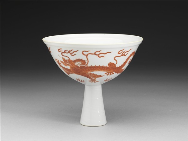 白瓷描紅雙龍紋高足碗