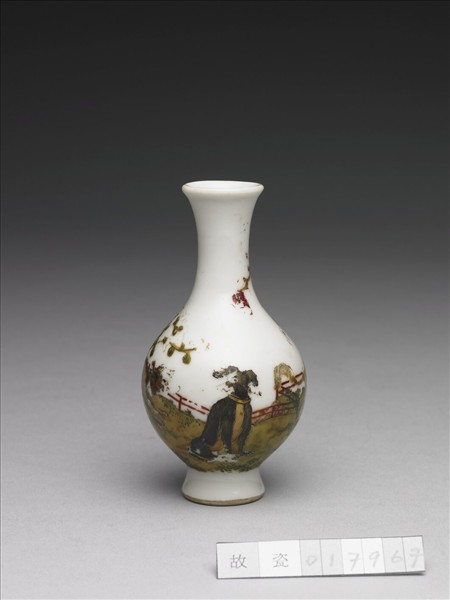 琺瑯彩三犬瓶 附木匣