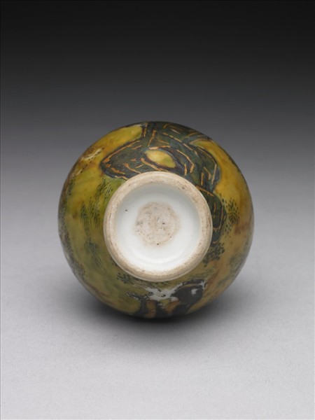 琺瑯彩三犬瓶 附木匣