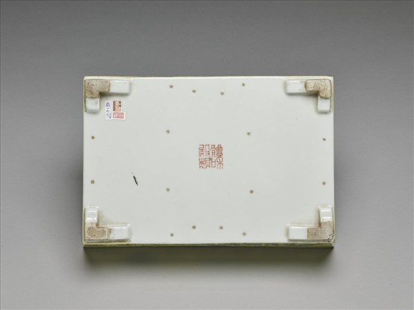 粉彩墨菊紋長方盆