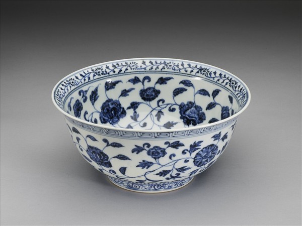 青花四季花卉紋碗