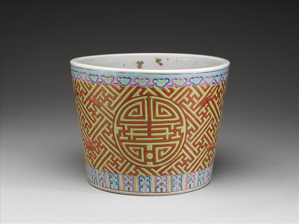 粉彩福壽紋花盆