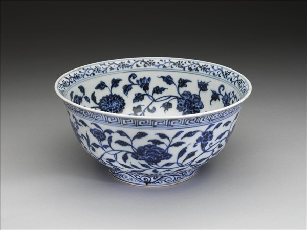 青花四季花卉紋碗
