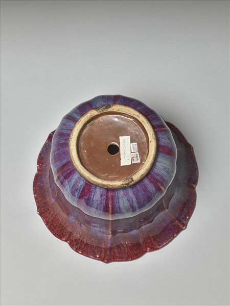 仿鈞釉蓮花式花盆