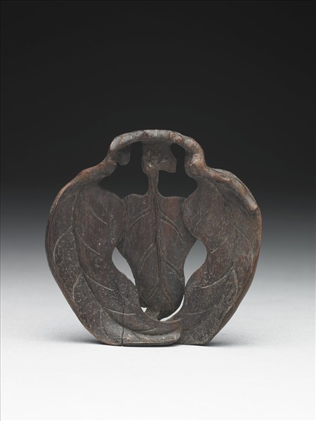 紫檀鏤空葉紋木座