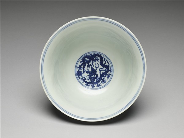 青花龍紋碗