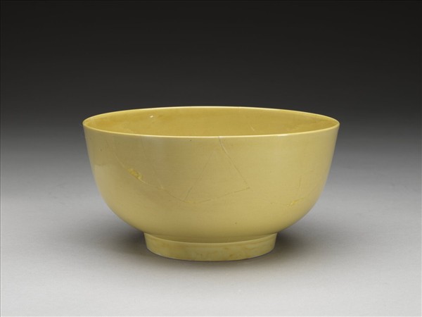 黃釉碗