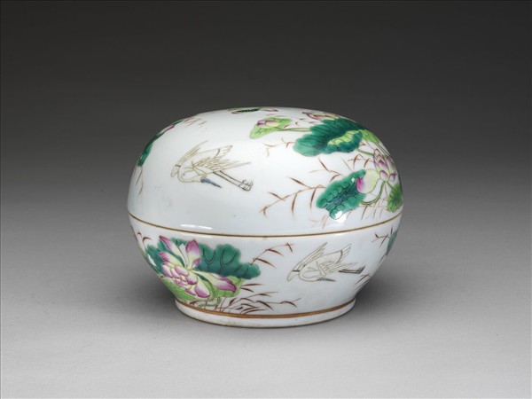 大雅齋款 粉彩蓮塘鷺鷥蓋盒