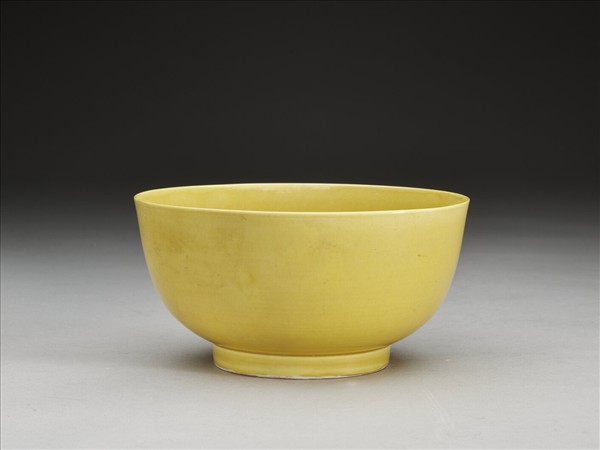 黃釉碗