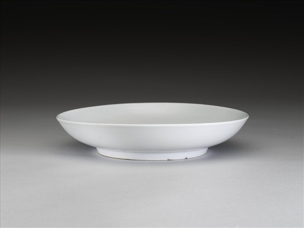 甜白釉盤