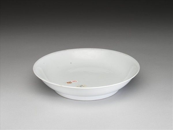 甜白釉盤