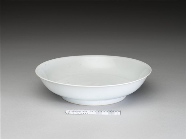 甜白釉盤