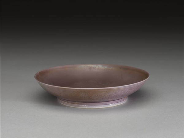 茄皮紫釉石榴紋盤