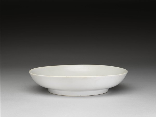 甜白釉盤