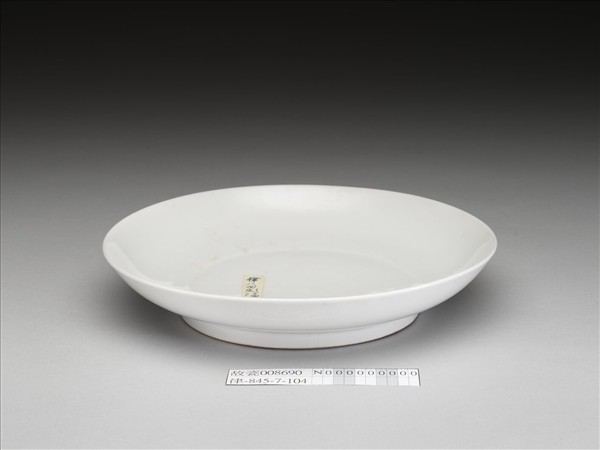 甜白釉盤