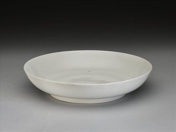 甜白釉盤