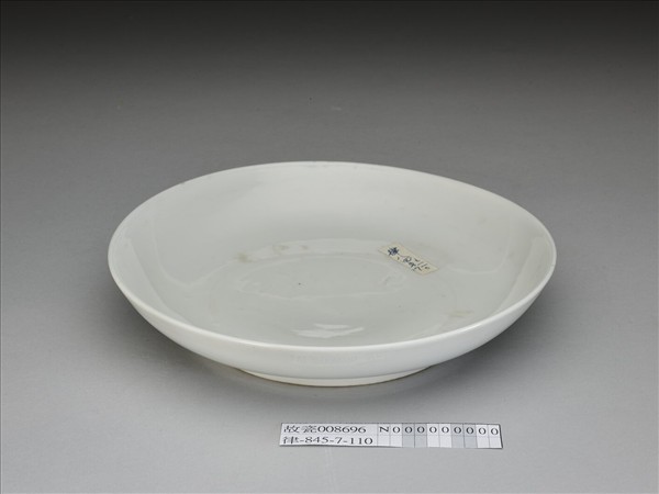 甜白釉盤