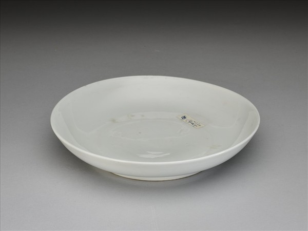 甜白釉盤