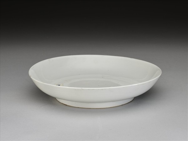 甜白釉盤