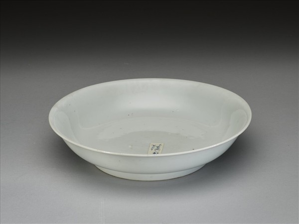 甜白釉盤