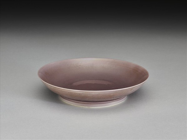 茄皮紫釉石榴紋盤