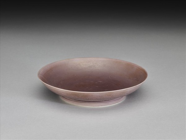 茄皮紫釉石榴紋盤
