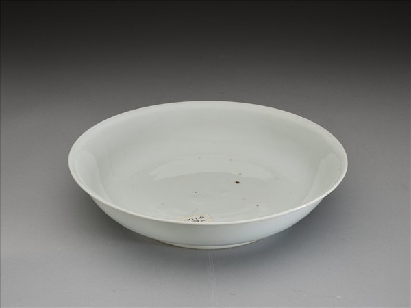 甜白釉盤