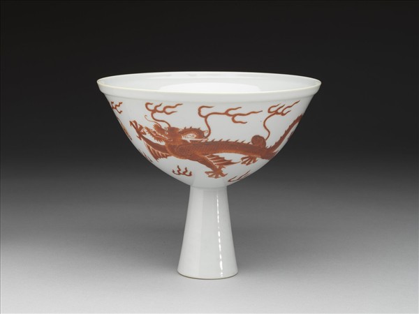 白瓷描紅雙龍紋高足碗