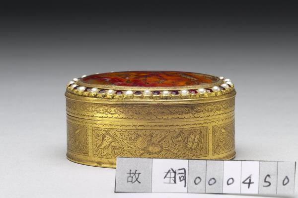 鍍金雕花嵌瑪瑙鼻煙盒