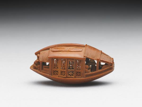 雕橄欖核舟（底刻「後赤壁賦」全文）