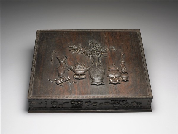 雕紫檀博古圖硯盒