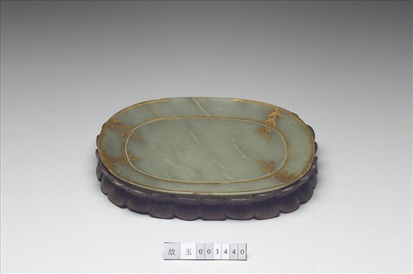 玉繪金花橢圓盤